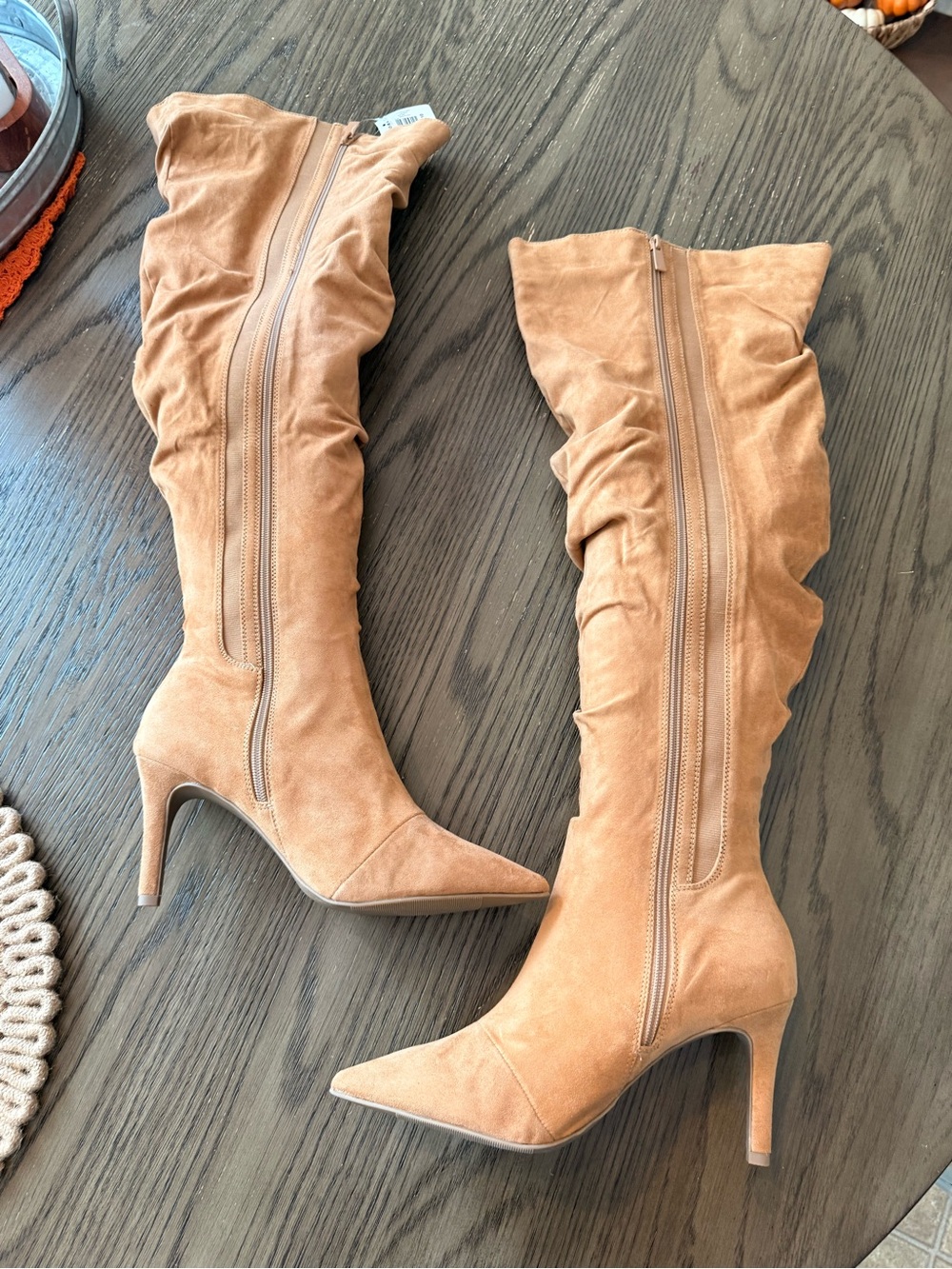 Torrid Over the Knee Scrunch Boots Sz 10 WW NWT - Picture 11 of 12